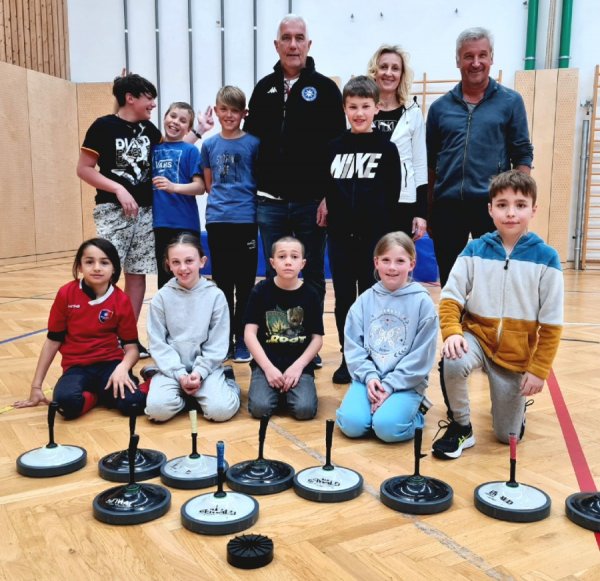 Wahlfach Eisstockschießen